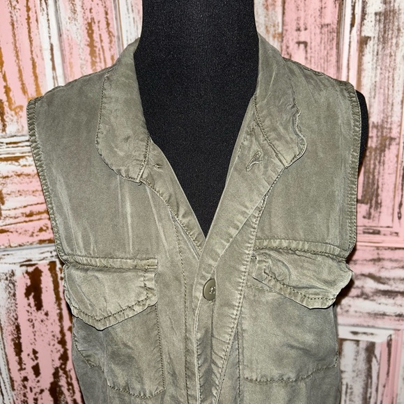 Mossimo Supply Co. Olive Green Vest - Picture 4 of 8